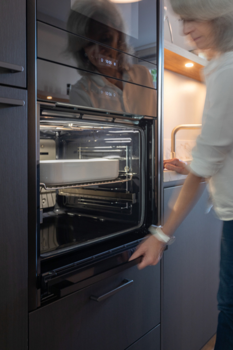 Zwarte keuken, NEFF oven