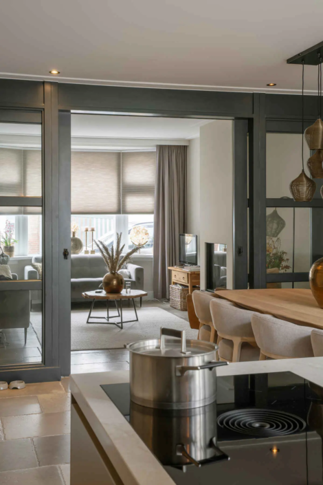 Moderne japandi keuken in Katwijk | Van Der Voet Keukens